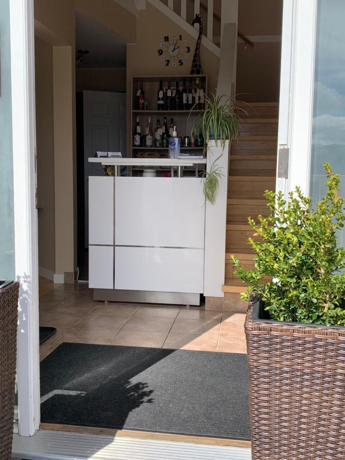 Salish B&B And Spa Вест-Келоуна Экстерьер фото