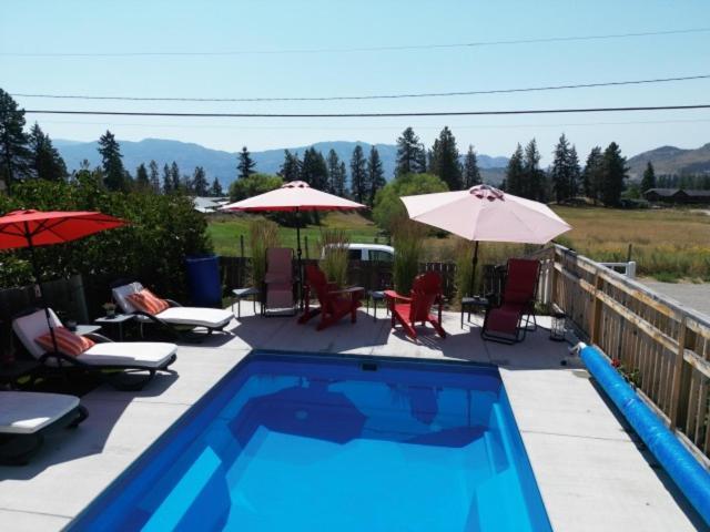 Salish B&B And Spa Вест-Келоуна Экстерьер фото